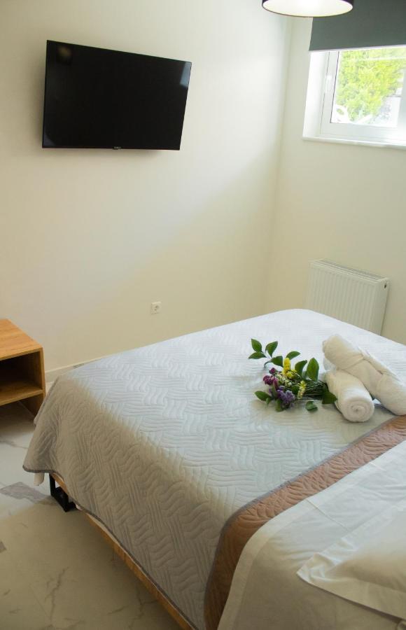 Elias Studio - Near To The Port Of Rafina And The Airport Of Athens Agios Spyridon  Esterno foto